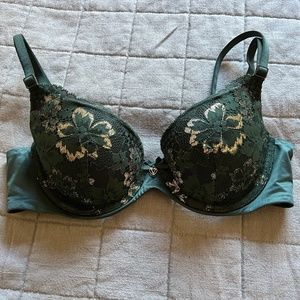 BODY BY VICTORIA Lace Lightly Lined Demi Bra 32C